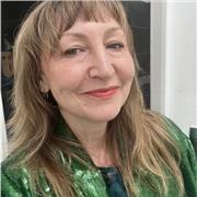 I am a dedicated, qualified Art & Design tutor who plans fun and interesting lessons for all abilities and key stages.